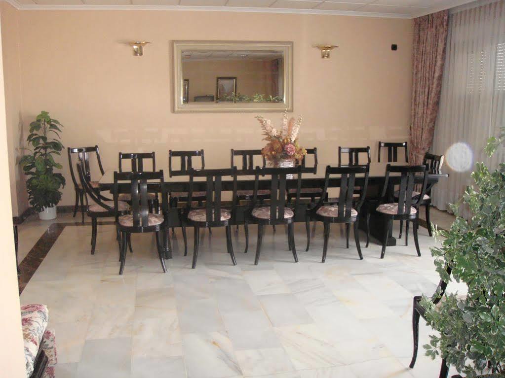 Hostal Serpol Palencia Exterior photo